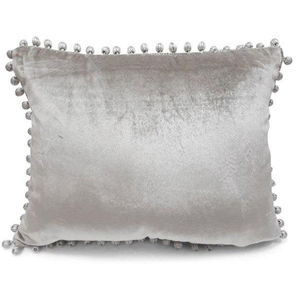 Kussen Fluweel pom pom beige 45x35cm