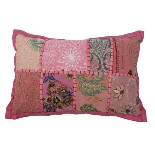 Kussentje India Patchwork pastel roze 30x20cm